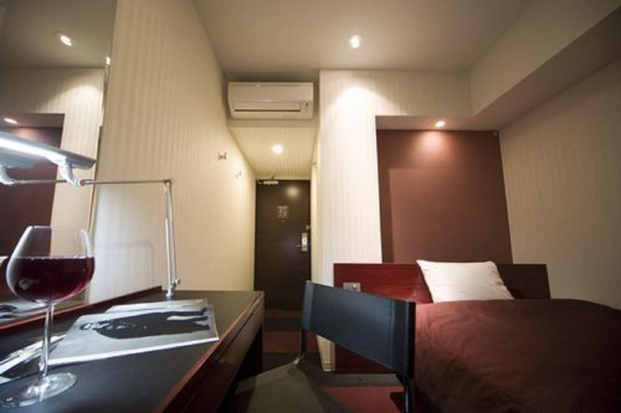 โรงแรม โรงแรมมิดอินเมกูโระ-เอคิมาเอะ 2*